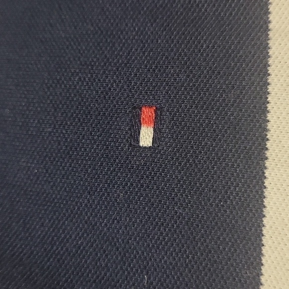 Tommy Hilfiger Womens polo shirt size Medium - Picture 5 of 10